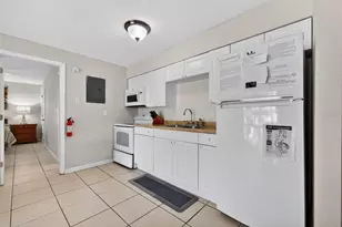 4215 E Bay Dr, Clearwater, FL 33764 - Photo 6