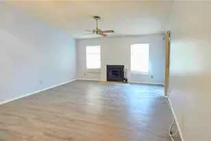 2005 Montego Ct, Oldsmar, FL 34677 - Photo 2