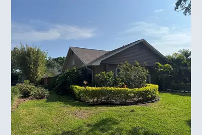 16713 NE Sheffield Park Dr, Street, Lutz, FL 33549 - Photo 2