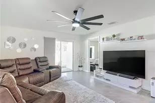 37501 Sharks Eye Ln, Zephyrhills, FL 33541 - Photo 18