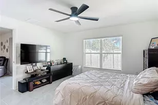 37501 Sharks Eye Ln, Zephyrhills, FL 33541 - Photo 32