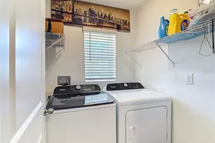 37501 Sharks Eye Ln, Zephyrhills, FL 33541 - Photo 36