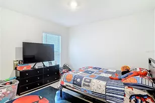 37501 Sharks Eye Ln, Zephyrhills, FL 33541 - Photo 22