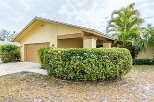 2825 Long View Dr, Clearwater, FL 33761 - Photo 6