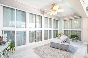 6399 Shoreline Dr, Saint Petersburg, FL 33708 - Photo 8