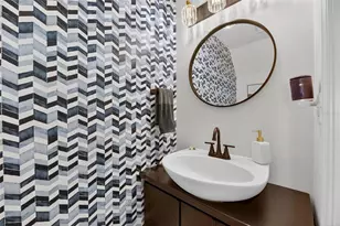 2437 Lake Woodberry Cir, Brandon, FL 33510 - Photo 26