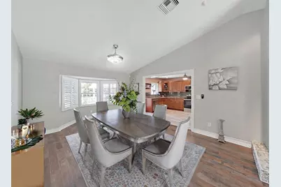 438 Lafayette Boulevard, Oldsmar, FL 34677 - Photo 4