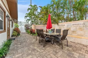 201 54th St, Holmes Beach, FL 34217 - Photo 38