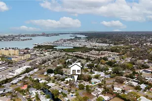 11071 Navajo Dr, Saint Petersburg, FL 33708 - Photo 32