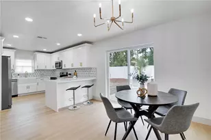 11071 Navajo Dr, Saint Petersburg, FL 33708 - Photo 8