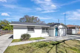 7604 35th Ave S, Tampa, FL 33619 - Photo 4