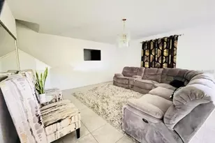 10162 Carloway Hills Dr, Wimauma, FL 33598 - Photo 8