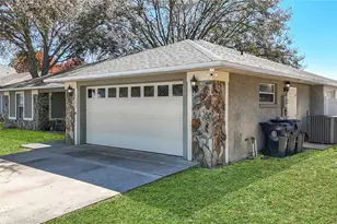 129 Evergreen Dr, Auburndale, FL 33823 - Photo 10