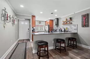 19029 US Hwy 19 N, Clearwater, FL 33764 - Photo 4