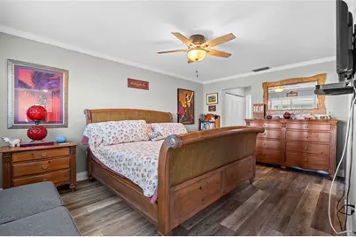 19029 US Highway 19 N #27E, Clearwater, FL 33764 - Photo 16