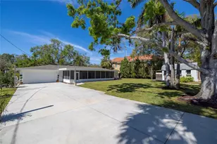 1433 Park St N, Saint Petersburg, FL 33710 - Photo 56