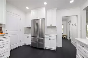 1433 Park St N, Saint Petersburg, FL 33710 - Photo 8