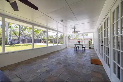 1433 Park Street N, Saint Petersburg, FL 33710 - Photo 38