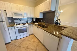 2755 Via Capri, Clearwater, FL 33764 - Photo 8