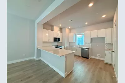 490 31st Way N, Saint Petersburg, FL 33713 - Photo 6