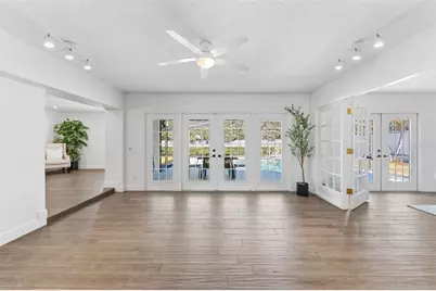 2654 Clubhouse Drive N, Clearwater, FL 33761 - Photo 6
