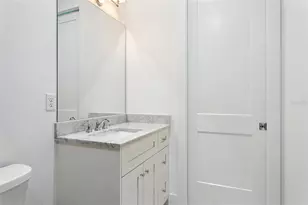 2704 W Tyson Ave, Tampa, FL 33611 - Photo 26