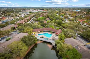 5742 Baywater Dr, Tampa, FL 33615 - Photo 32