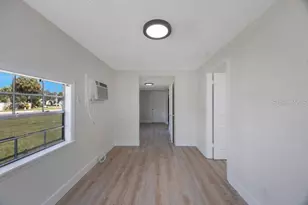 2753 53rd Ave N, Saint Petersburg, FL 33714 - Photo 6