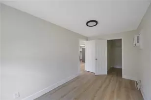 2753 53rd Ave N, Saint Petersburg, FL 33714 - Photo 14