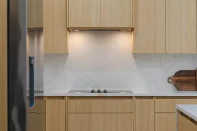 2714 W 1/2 Tampa Bay Boulevard, Tampa, FL 33607 - Photo 12