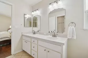 627 Tuscanny St, Brandon, FL 33511 - Photo 36