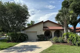 6609 Edgeworth Dr, Orlando, FL 32819 - Photo 2