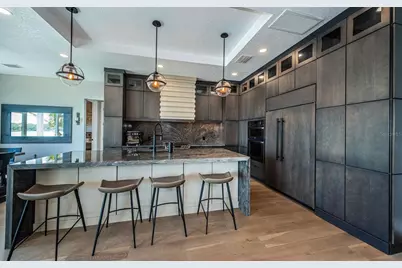 7822 Causeway Boulevard S, Saint Petersburg, FL 33707 - Photo 26