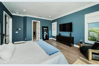 7822 Causeway Boulevard S, Saint Petersburg, FL 33707 - Photo 36