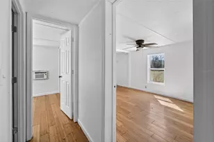 35238 Manuel St, Ridge Manor Estates, FL 33597 - Photo 34