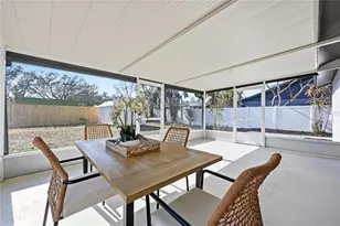 13926 Cherry Dale Ln, Tampa, FL 33618 - Photo 10