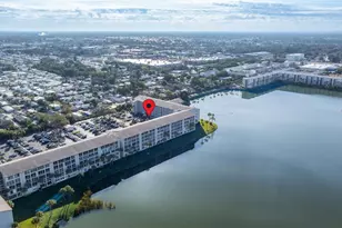 3408 Lake Bayshore Dr, Bradenton, FL 34205 - Photo 40