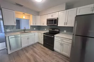 843 Cambridge Ct, Dunedin, FL 34698 - Photo 8