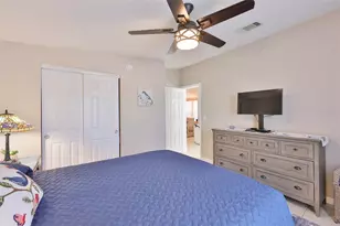 37041 Neukom Ave, Zephyrhills, FL 33541 - Photo 26