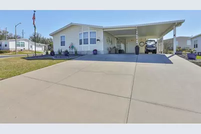 37041 Neukom Avenue, Zephyrhills, FL 33541 - Photo 2