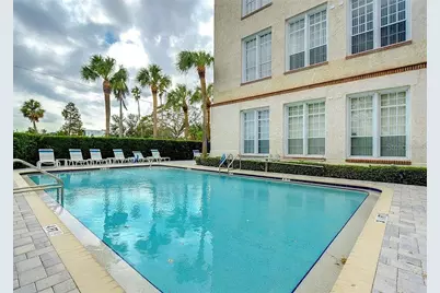 701 Mirror Lake Drive N #120, Saint Petersburg, FL 33701 - Photo 16