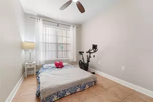 701 Mirror Lake Dr N, Saint Petersburg, FL 33701 - Photo 14