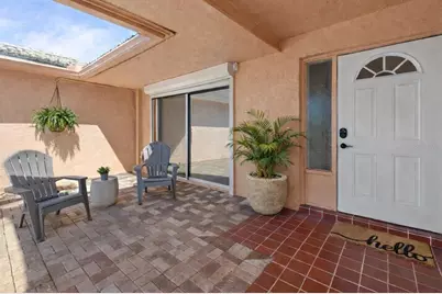 10467 Larchmont Place N, Pinellas Park, FL 33782 - Photo 2