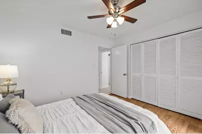 10467 Larchmont Place N, Pinellas Park, FL 33782 - Photo 24