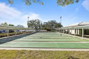 10467 Larchmont Pl N, Pinellas Park, FL 33782 - Photo 46