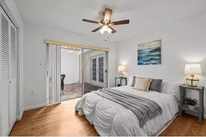 10467 Larchmont Place N, Pinellas Park, FL 33782 - Photo 22