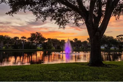 10467 Larchmont Place N, Pinellas Park, FL 33782 - Photo 38