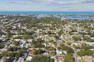 12530 136th Ln, Largo, FL 33774 - Photo 52