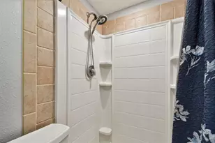 12530 136th Ln, Largo, FL 33774 - Photo 22