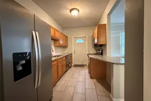 325 W Jean St, Tampa, FL 33604 - Photo 2